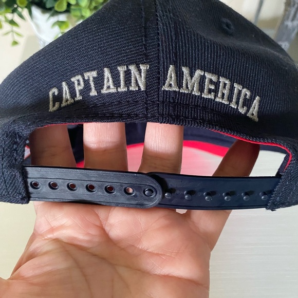 Marvel Captain America Red White Blue Original Snapback Cap Hat Wool Blend - Picture 3 of 6